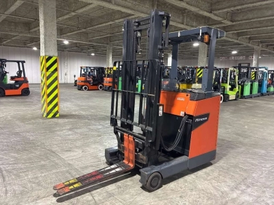 TOYOTA  FORKLIFT 