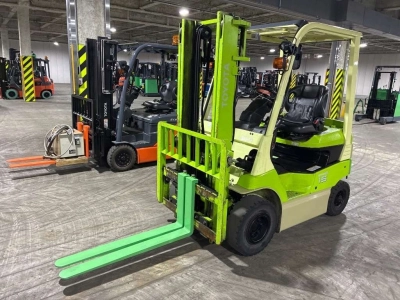 TOYOTA  FORKLIFT 