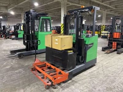 TOYOTA  FORKLIFT 