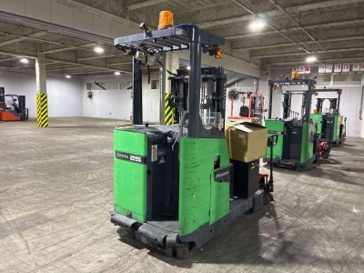 TOYOTA  FORKLIFT 