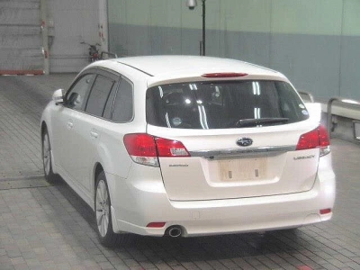 SUBARU LEGACY WAGON