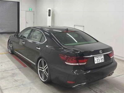 LEXUS LS