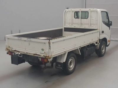 TOYOTA DYNA TRUCK