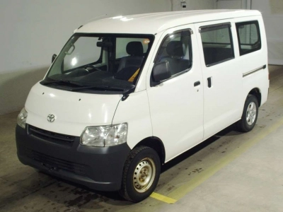 TOYOTA LITE ACE VAN