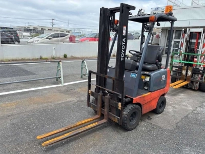 TOYOTA  FORKLIFT 