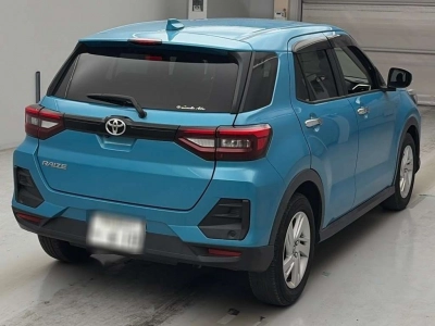 TOYOTA RAIZE