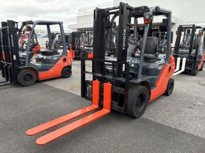 TOYOTA  FORKLIFT 