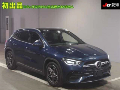 MERCEDES BENZ GLA