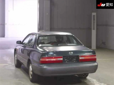 TOYOTA WINDOM