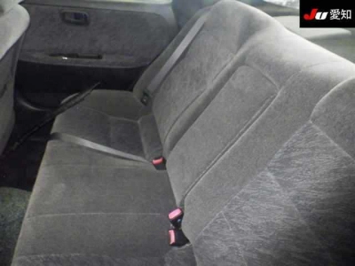 TOYOTA WINDOM