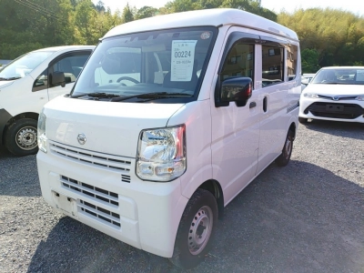 NISSAN NV100 CLIPPER