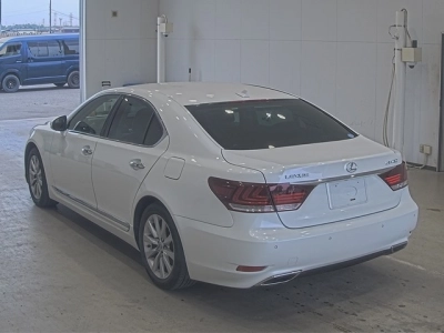 LEXUS LS