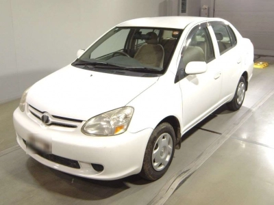 TOYOTA PLATZ
