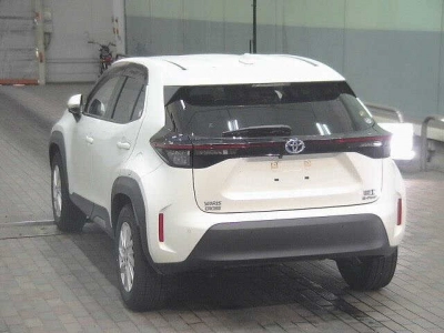 TOYOTA YARIS CROSS
