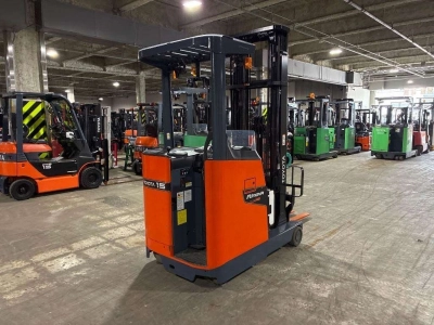TOYOTA  FORKLIFT 