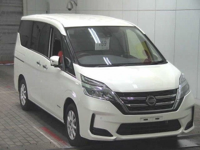 NISSAN SERENA