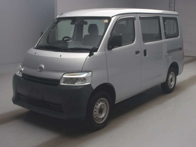 TOYOTA TOWN ACE VAN