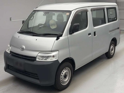 TOYOTA TOWN ACE VAN