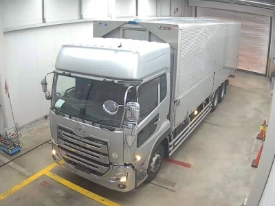 NISSAN UD