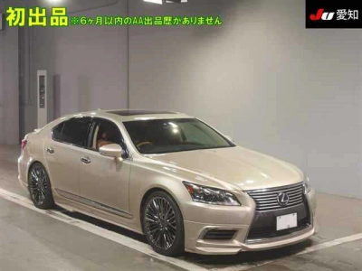 LEXUS LS