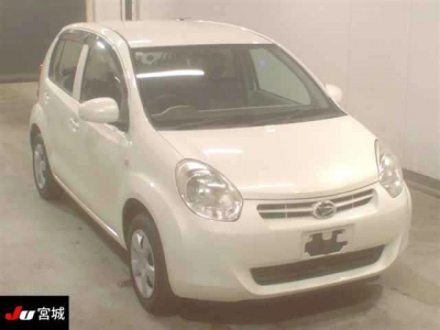 DAIHATSU BOON