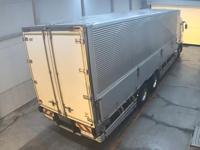 MITSUBISHI FUSO
