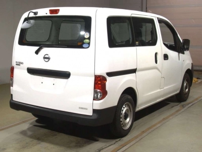 NISSAN NV200 VANETTE VAN