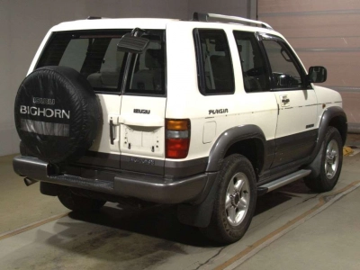 ISUZU BIGHORN