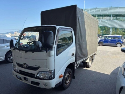 TOYOTA DYNA TRUCK
