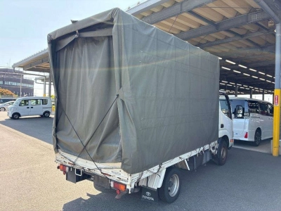 TOYOTA DYNA TRUCK