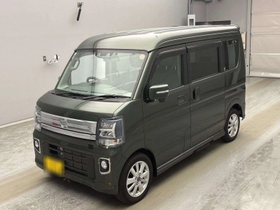 NISSAN NV100 CLIPPER RIO