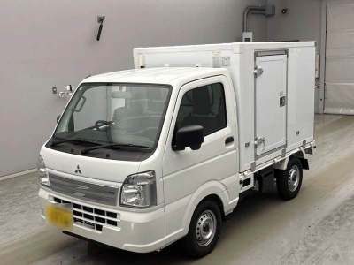 MITSUBISHI MINICAB TRUCK