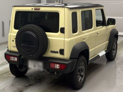 SUZUKI JIMNY NOMADE