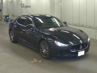 MASERATI GHIBLI