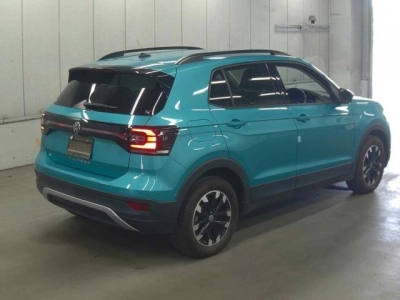 VOLKSWAGEN T-CROSS