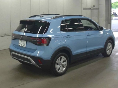 VOLKSWAGEN T-CROSS