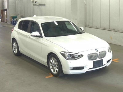 BMW 1 SERIES