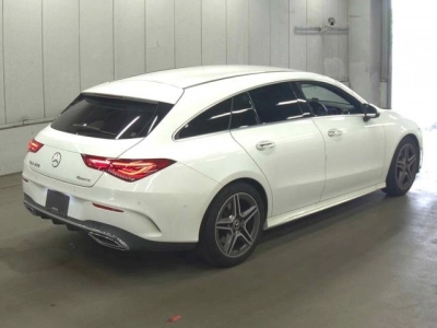 MERCEDES BENZ CLA SHOOTING BRAKE