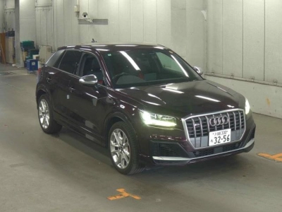 AUDI SQ2