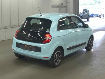 RENAULT TWINGO