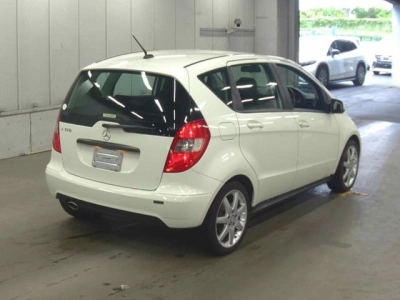 MERCEDES BENZ A CLASS