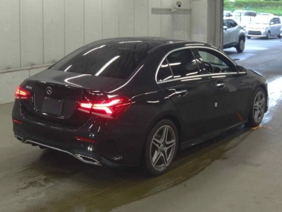 MERCEDES BENZ A CLASS