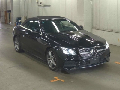 MERCEDES BENZ E CLASS