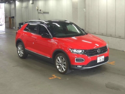 VOLKSWAGEN T-ROC