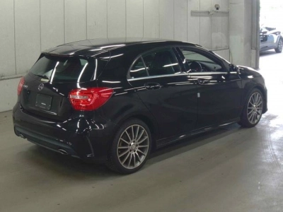 MERCEDES BENZ A CLASS