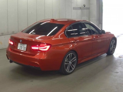 BMW 3 SERIES
