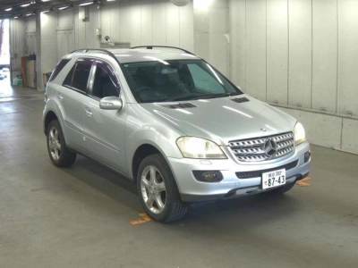 MERCEDES BENZ M CLASS