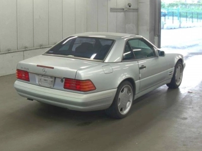 MERCEDES BENZ SL