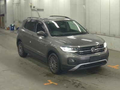 VOLKSWAGEN T-CROSS