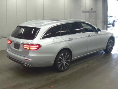MERCEDES BENZ E CLASS STATION WAGON